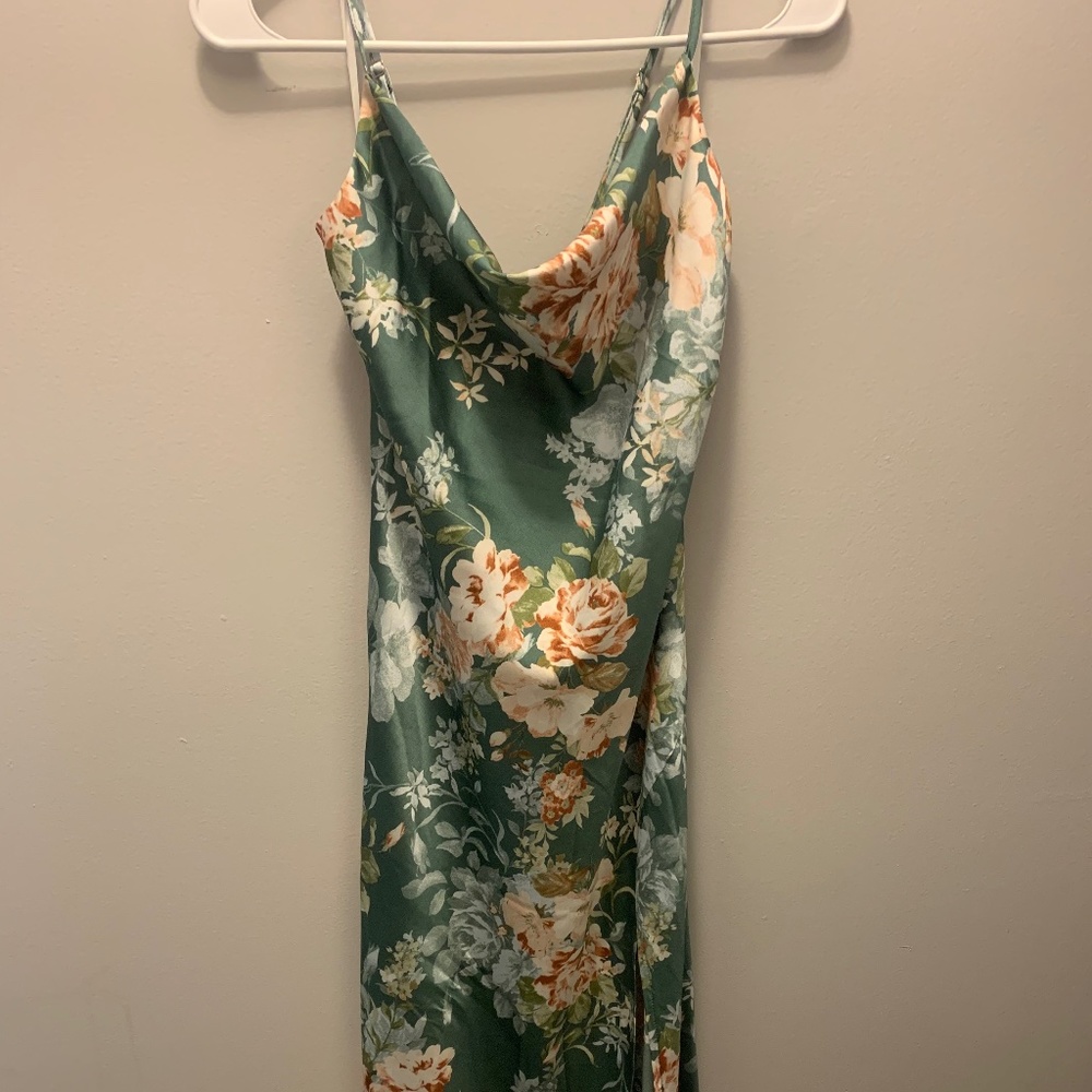 Floral Dress- Hello Molly